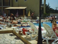 Eleni Apartments Ipsos