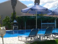 Alexandros Studios Apartments