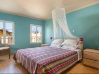 The Colourful Aria of the Old Town