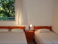 Blue White Hotel Studio Apartments