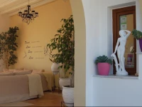 Paravatos Studios John & Mary