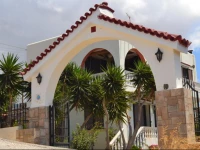 Stelios Zalonis Apartments