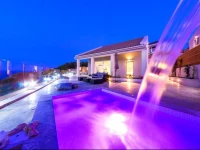 Cavo Mare Deluxe Villas