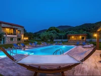 Mediterraneo Luxury Suites Halkidiki