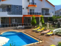 Rose Garden Boutique Hotel