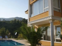 Dream Holiday Villa 1