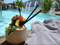 En Vie Beach Boutique Hotel 4*