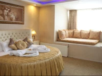 Golden Boutique Hotel 3*