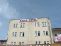 Hotel Zelve 2*