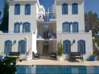 Zuzus Kitchen & Apartments