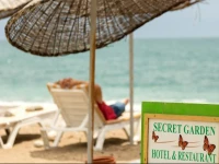 Secret Garden Hotel & Bungalows