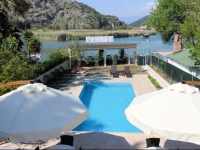 Sounds of Berg Hotel