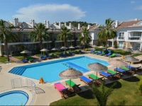 Blue Green Residence 4*