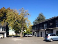 Academy Motor Lodge