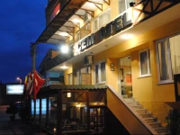 Cem Hotel