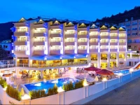 Ideal Piccolo Hotel 4*