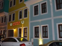 Apameia Hotel