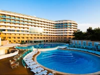 Waterplanet Hotel & Aquapark 4*