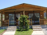 Borina Yacht Club & Bungalows