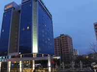 Titanic Port Bakirkoy