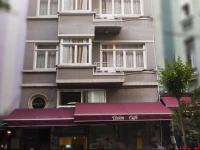 Eva House Taksim 3*