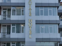 Doa SuiМ‡te Hotel