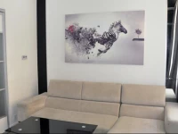 150 metres to Ploscha Rynok