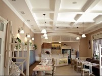 Velure Hotel and Restaurant