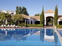 Pine Cliffs Residence, a Luxury Collection Resort