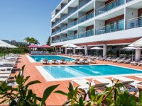 Hotel Apartamento Areias Village