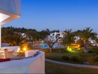 The Lux Premium Apartment