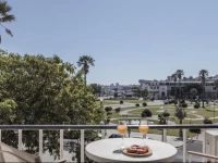 Rent4Rest Estoril Beachfront Apartments