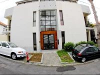 ARTS IN Apartments Pina