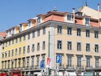 Downtown Seaview Apartment