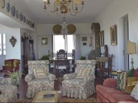 Feels Like Home - Royal Apartment