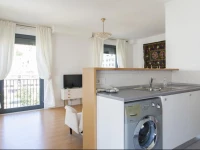 Feels Like HomeMartim Moniz Charming Apartment