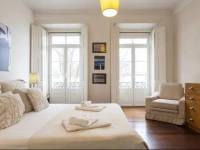 Janelas Verdes Apartment | RentExperience