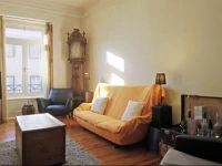 Portuguese Living Amoreiras Retro