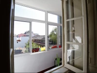 Quite and Sunny House City Center