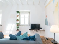 Stay Like Us in Principe Real