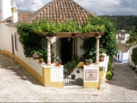 Casa de S. Thiago do Castelo