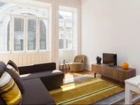 By SГЎ da Bandeira Apartments