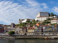 Downtown with Terrace - 4 Bedrooms