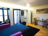 Galleries Apartments II