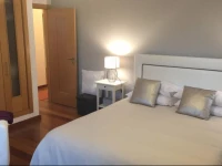 Door 12, Sintra Guest House