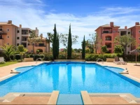 Victoria Boulevard Penthouse