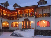 Hanul Curtea Veche 3*