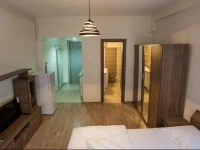 Le Petit Royal - Old City Center