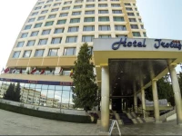 Hotel TrotuЕџ