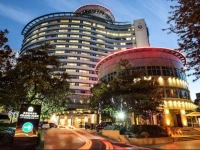 Grand Park Kunming 5*